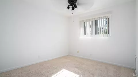 1365 Hemingway Ct, Dixon, CA 95620 photo 17