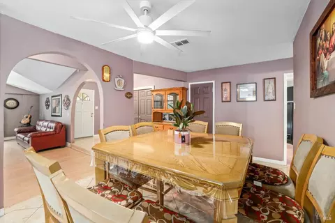 1836 Clay St, Fairfield, CA 94533 photo 16
