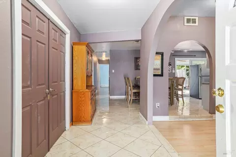 1836 Clay St, Fairfield, CA 94533 photo 8