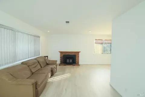 2277 Currier Pl, Fairfield, CA 94533 photo 5