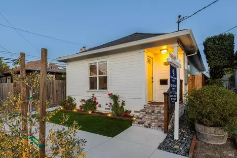 205 E St, Petaluma, CA 94952 photo 26
