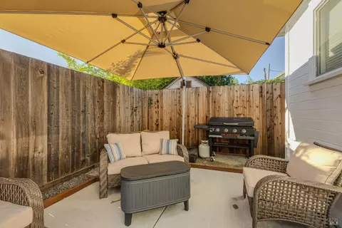 205 E St, Petaluma, CA 94952 photo 20