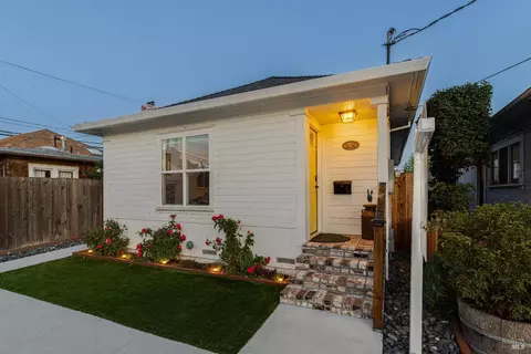 205 E St, Petaluma, CA 94952