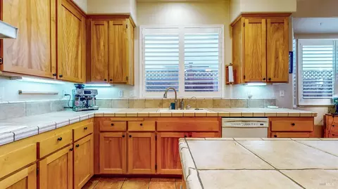 7652 8th Hole Dr, Windsor, CA 95492 photo 14