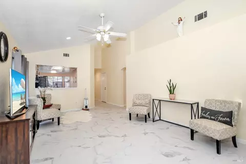 119 Carousel Dr, Vallejo, CA 94589 photo 15