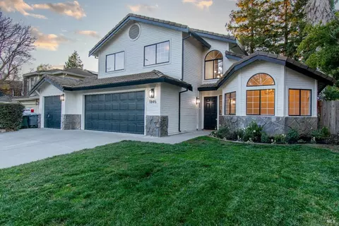 1845 Dailey Dr, Dixon, CA 95620 photo 2