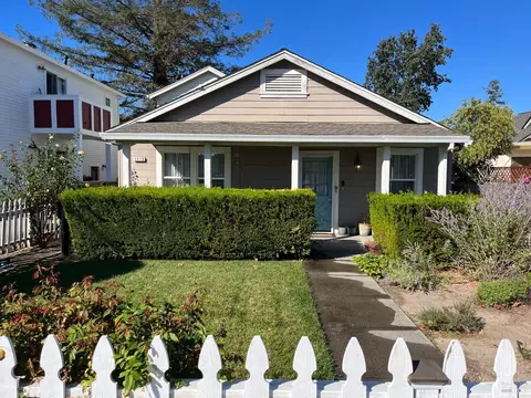 1113 Broadway, Sonoma, CA 95476