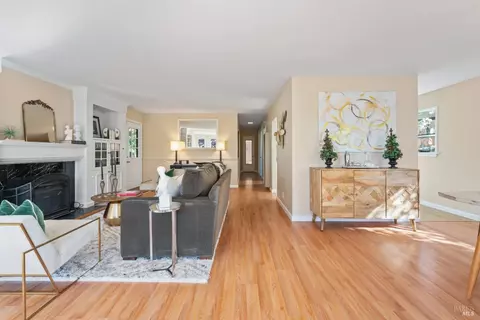 742 Lockwood Dr, Vallejo, CA 94591