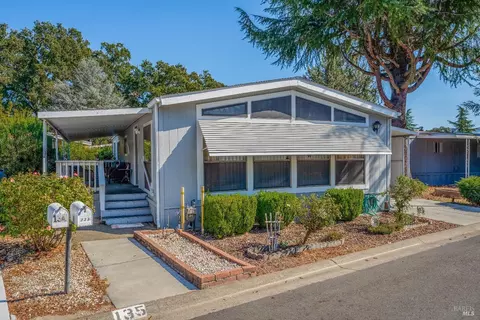 700 E Gobbi St #135, Ukiah, CA 95482