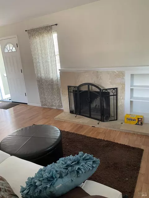 112 Stanford Dr, Vallejo, CA 94589 photo 4