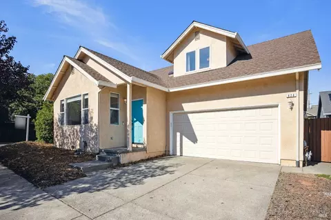 828 Starr Cir, Windsor, CA 95492 photo 2