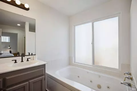 828 Starr Cir, Windsor, CA 95492 photo 32