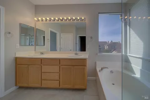 1105 Valley Glen Dr, Dixon, CA 95620 photo 27