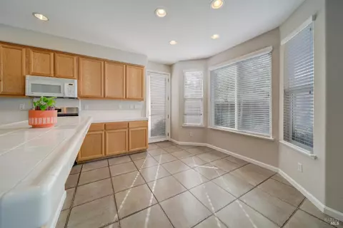 1105 Valley Glen Dr, Dixon, CA 95620 photo 11