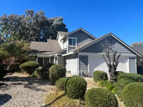 1725 Santa Monica St, Fairfield, CA 94533