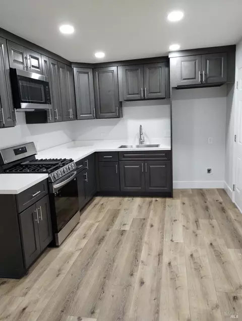 1250 Sereno Dr, Vallejo, CA 94589 photo 6