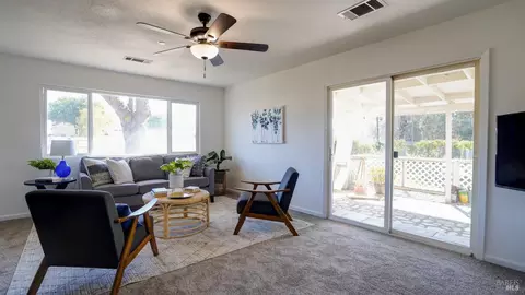 7377 Paddon Rd, Vacaville, CA 95688 photo 8