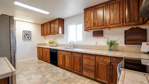 7377 Paddon Rd, Vacaville, CA 95688 photo 16