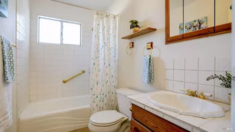 7377 Paddon Rd, Vacaville, CA 95688 photo 21