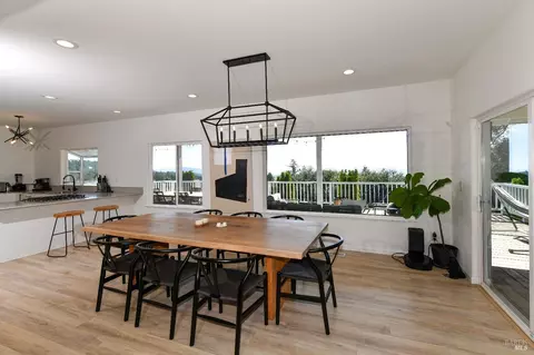 Dining - 540 Edgemont Ln, Angwin, CA 94508 photo 4 of 5