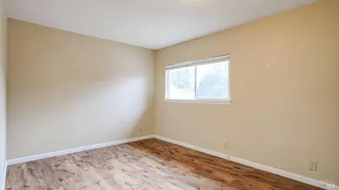1073 Hawk Ln, Fairfield, CA 94533 photo 24