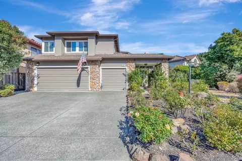 135 Cottontail Way, Windsor, CA 95492