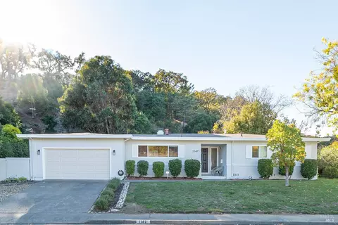 1147 Cambridge St, Novato, CA 94947