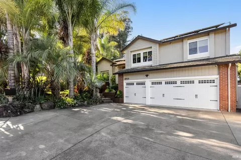 8919 Clothier Ln, Cotati, CA 94931 photo 5