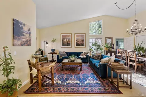 8919 Clothier Ln, Cotati, CA 94931 photo 11