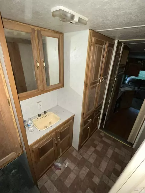 30010 N Hwy 101, Willits, CA 95490 photo 9