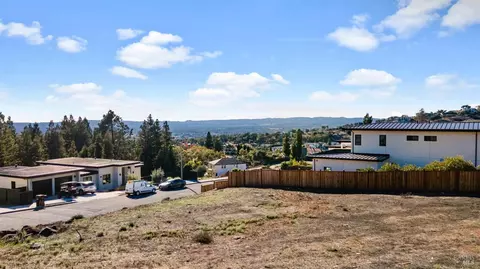 3605 Fir Ridge Dr, Santa Rosa, CA 95403