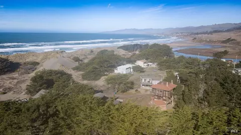360 Driftwood Ave, Bodega Bay, CA 94923 photo 9