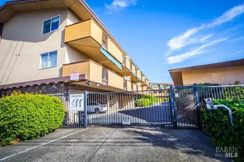155 Canal St #21, San Rafael, CA 94901