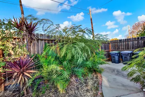 741 Delaware St, Fairfield, CA 94533 photo 40