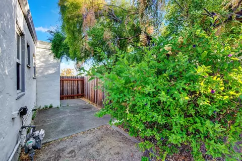 741 Delaware St, Fairfield, CA 94533 photo 32