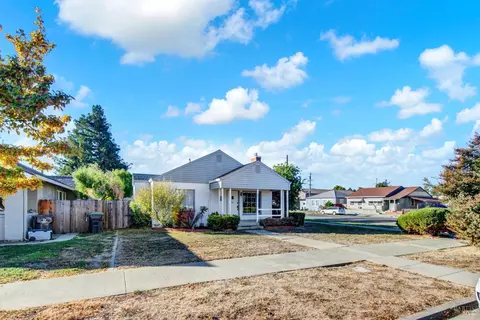 741 Delaware St, Fairfield, CA 94533 photo 6
