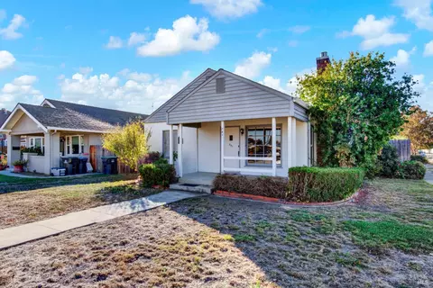 741 Delaware St, Fairfield, CA 94533 photo 4