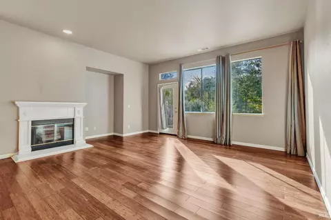 2039 Bennington Dr, Vallejo, CA 94591 photo 12