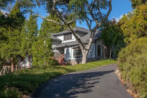 3821 Moss Hollow Ct, Santa Rosa, CA 95404