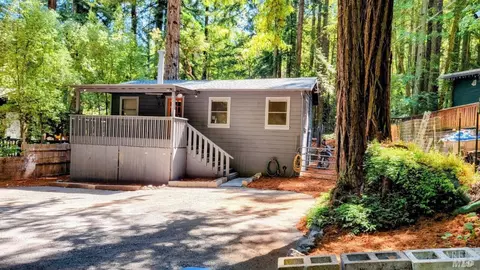 19499 Hidden Valley Rd, Guerneville, CA 95446