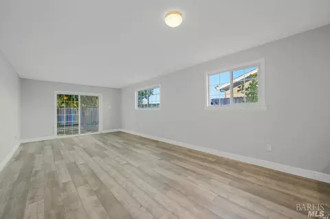 92 Viking Way, Pittsburg, CA 94565 photo 10