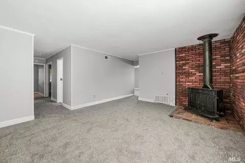 92 Viking Way, Pittsburg, CA 94565 photo 4