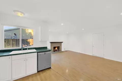 175 Mills Ln, Vallejo, CA 94589 photo 32
