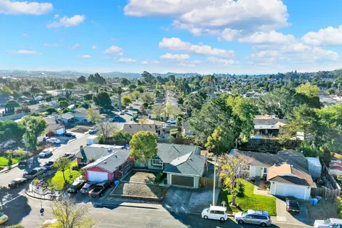 175 Mills Ln, Vallejo, CA 94589 photo 4