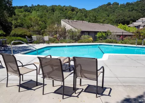 2 Grass Ct, Novato, CA 94949 photo 19
