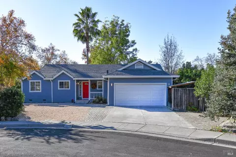 1807 Aurora Dr, Calistoga, CA 94515
