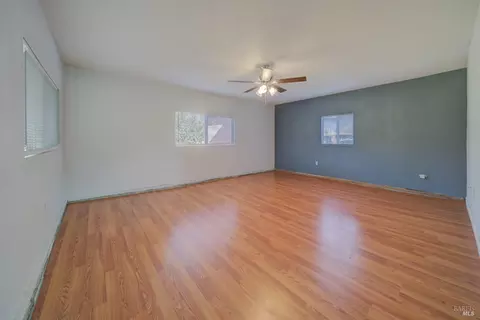 514 Pear Tree Ln, Fairfield, CA 94533 photo 8