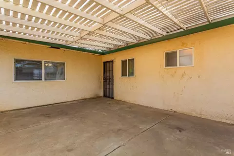 514 Pear Tree Ln, Fairfield, CA 94533 photo 21
