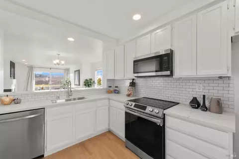 331 Stinson St #6, Vallejo, CA 94591 photo 6