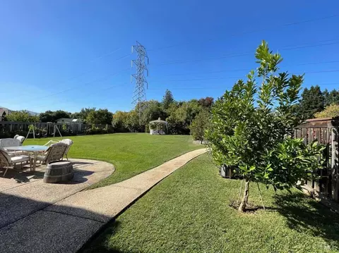 Exterior - 649 Renaissance Ave, Fairfield, CA 94534 photo 6 of 12
